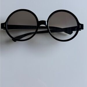 Vintage Cool Ray Polaroid “SUN SIREN” sunglasses with classic round lenses.